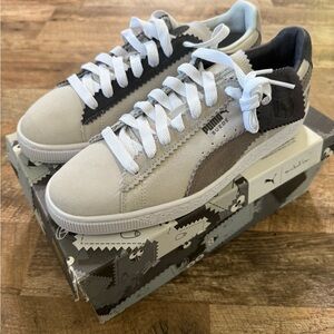 Puma Suede Sneakers in Black and Gray